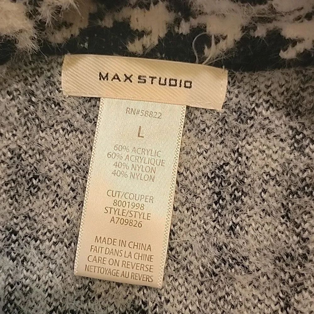 Max Studio long houndstooth fuzzy coat sweater sz L - Picture 7 of 12